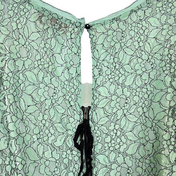 Ann Taylor Loft Green Lace Short Sleeve Sheer Dainty Floral Top Shirt Blouse  M - Picture 12 of 16